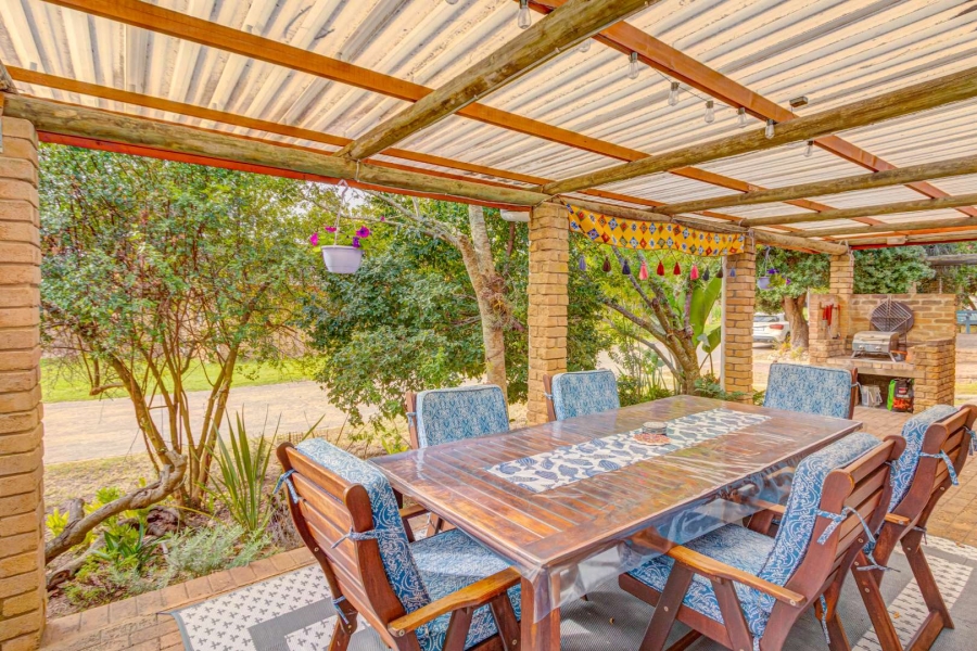 3 Bedroom Property for Sale in Brenton On Lake Western Cape